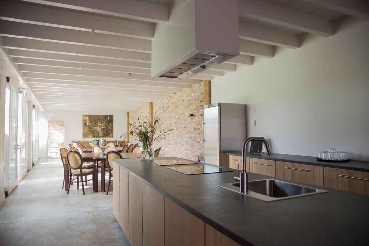 B&B Groepsaccommodatie De Pastorie Lage Mierde Luaran gambar