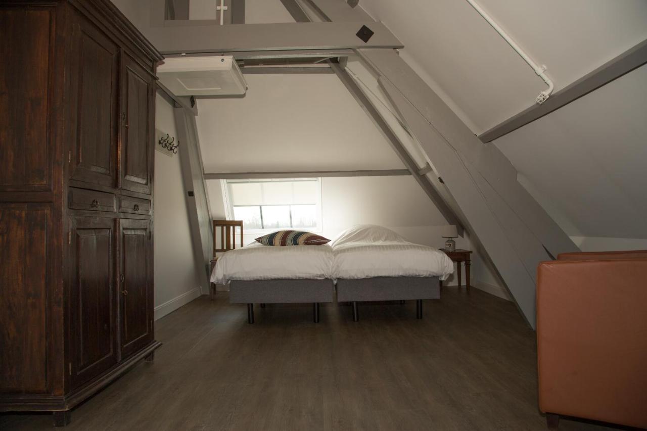 B&B Groepsaccommodatie De Pastorie Lage Mierde Luaran gambar