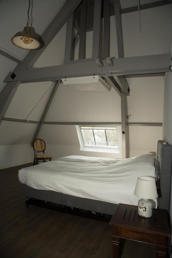 B&B Groepsaccommodatie De Pastorie Lage Mierde Luaran gambar