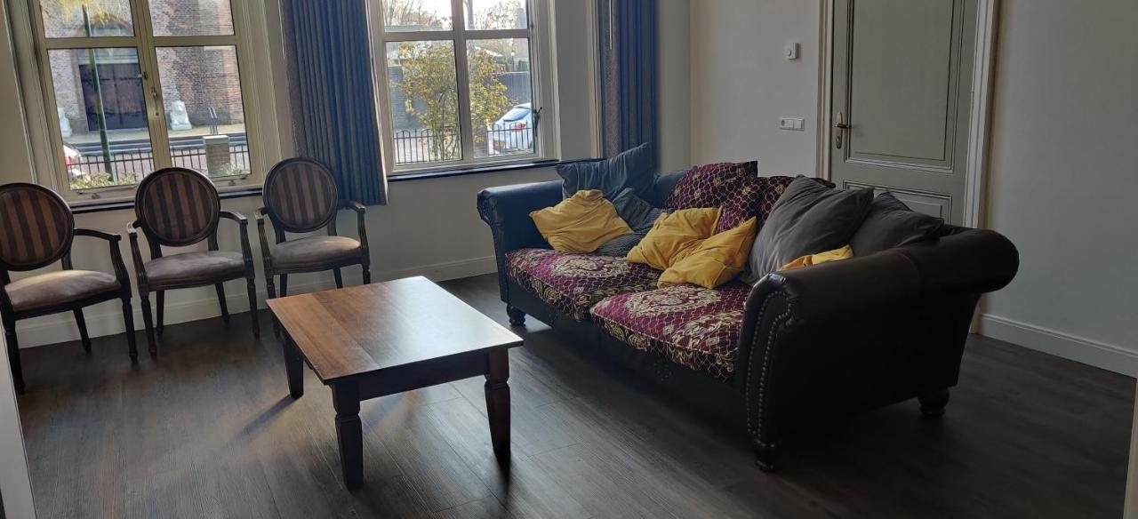 B&B Groepsaccommodatie De Pastorie Lage Mierde Luaran gambar